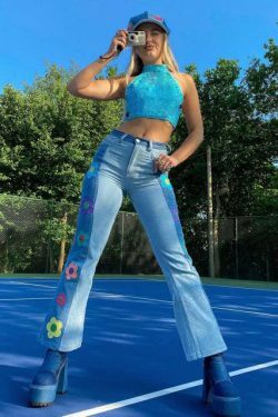 Y2K Grunge Hippie Flower Patch Flare Jeans - Retro 90s Summer Outfit for Women