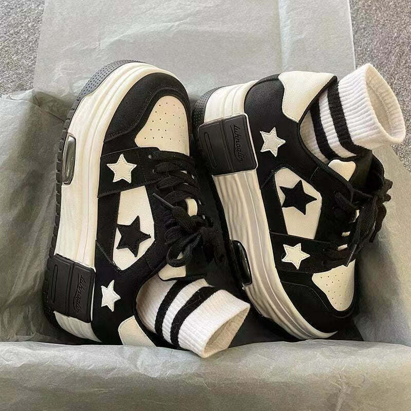 Y2K Grunge K-Pop Star Platform Sneakers - Black Retro 90s Hip Hop Fashion Shoes