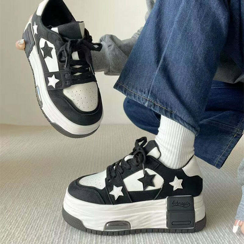 Y2K Grunge K-Pop Star Platform Sneakers - Black Retro 90s Hip Hop Fashion Shoes