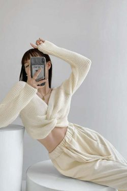 Y2K Grunge Knitted Kink Cross Short Sweater - Retro 90s Summer Outfit, Pastel Goth Style