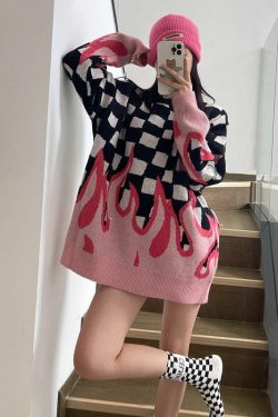 Y2K Grunge Korean Streetwear Flame Sweater - Black Pink Retro 90s Fashion Outfit