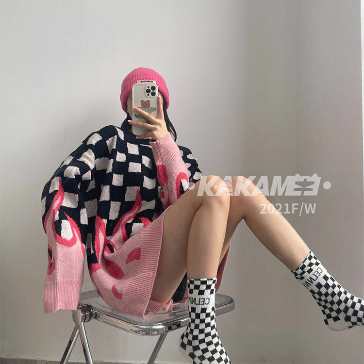 Y2K Grunge Korean Streetwear Flame Sweater - Black Pink Retro 90s Fashion Outfit