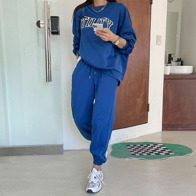 Y2K Grunge Letter-Print Sweatshirt & Jogger Sweatpants - Retro 90s Summer Outfit