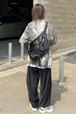 Y2K Grunge Messenger Bag - Perfect for 90s Outfits, Y2K Summer, and Retro Style