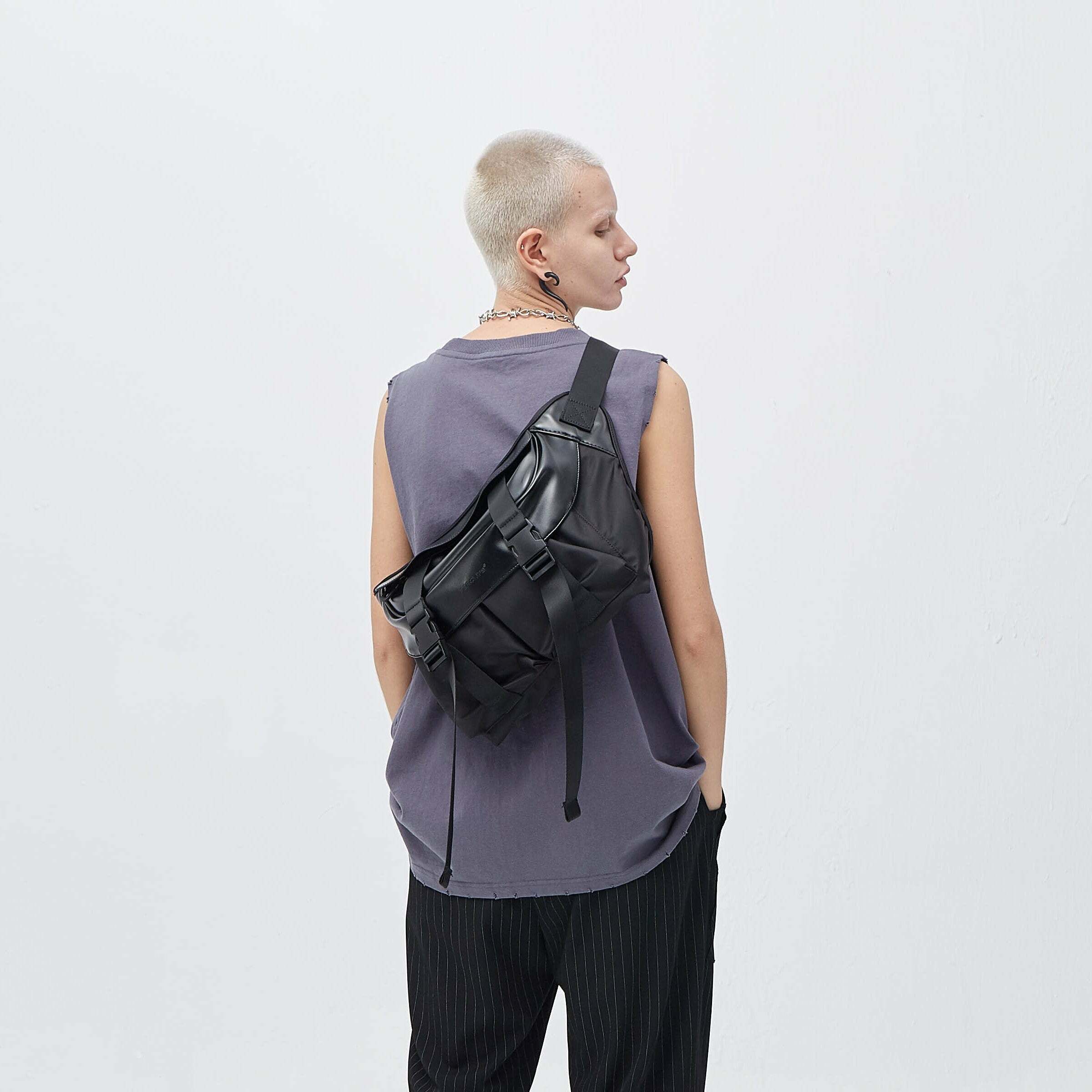 Y2K Grunge Messenger Bag - Perfect for 90s Outfits, Y2K Summer, and Retro Style
