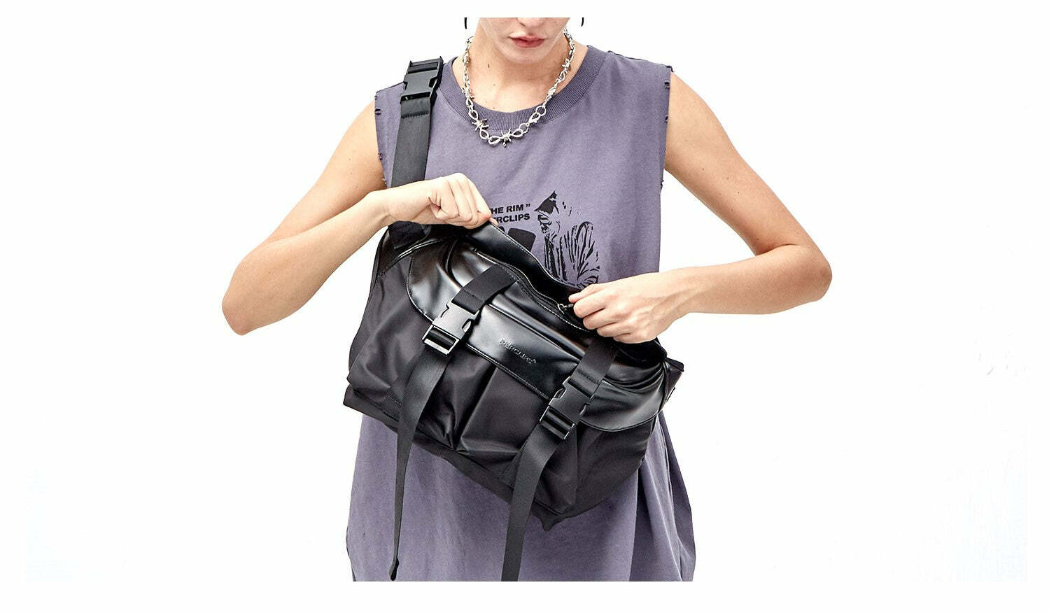 Y2K Grunge Messenger Bag - Perfect for 90s Outfits, Y2K Summer, and Retro Style
