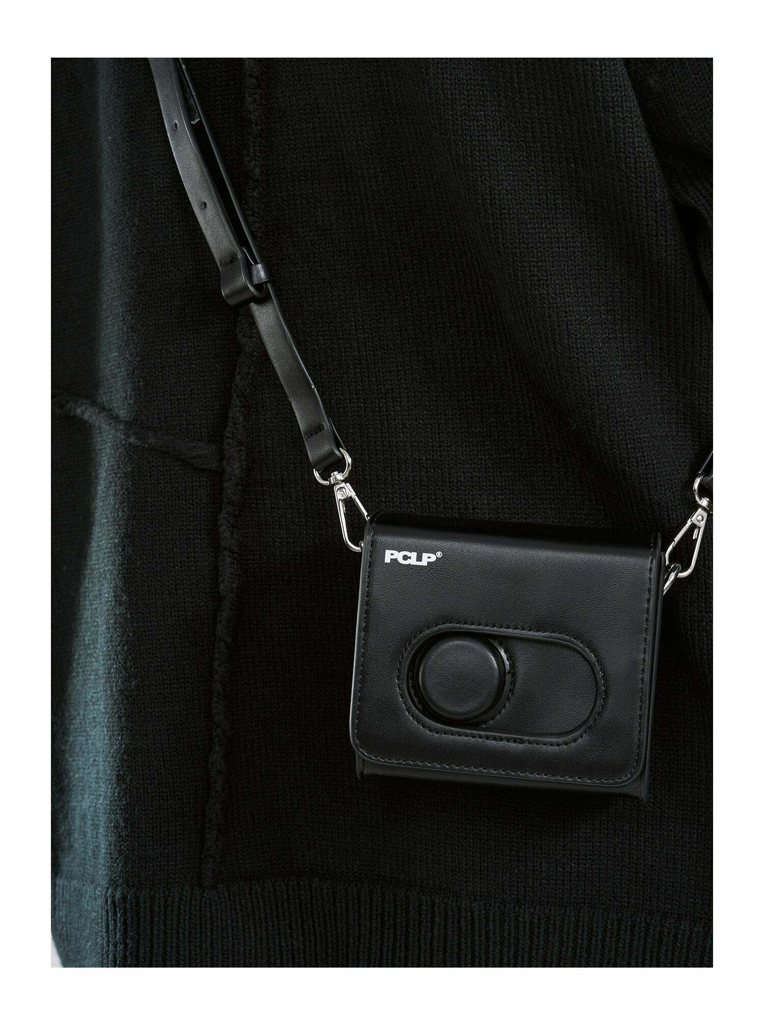 Y2K Grunge Mini Camera Bag - Perfect for 90s Outfits, Y2K Summer, and Retro Party Looks