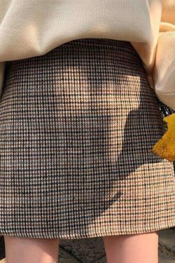Y2K Grunge Mini Skirt - Retro 90s Fashion, Summer Y2K Outfits, Vintage Style