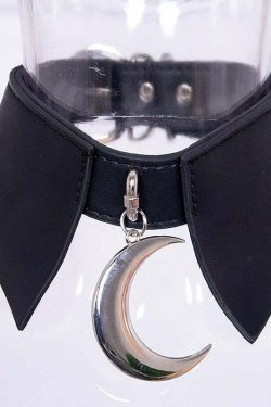 Y2K Grunge Moon Faux Leather Choker Collar - 90s Retro Goth Fashion Accessory for Women