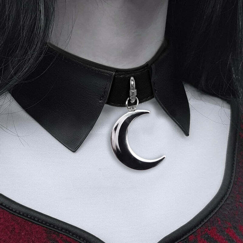 Y2K Grunge Moon Faux Leather Choker Collar - 90s Retro Goth Fashion Accessory for Women