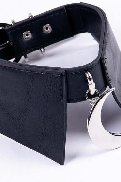 Y2K Grunge Moon Faux Leather Choker Collar - 90s Retro Goth Fashion Accessory for Women