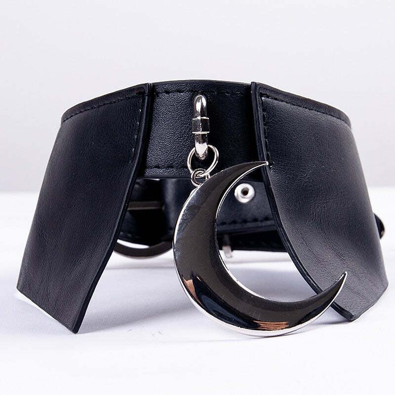 Y2K Grunge Moon Faux Leather Choker Collar - 90s Retro Goth Fashion Accessory for Women