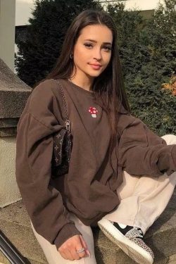 Y2K Grunge Mushroom Brownie Sweatshirt - Retro 90s Fashion, Pastel Goth, Y2K Club Outfit
