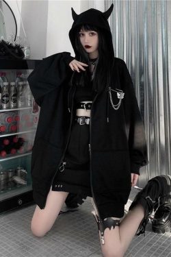 Y2K Grunge Oversized Black Zip Up Hoodie - 90s Fashion, Retro Style, Y2K Summer Outfits