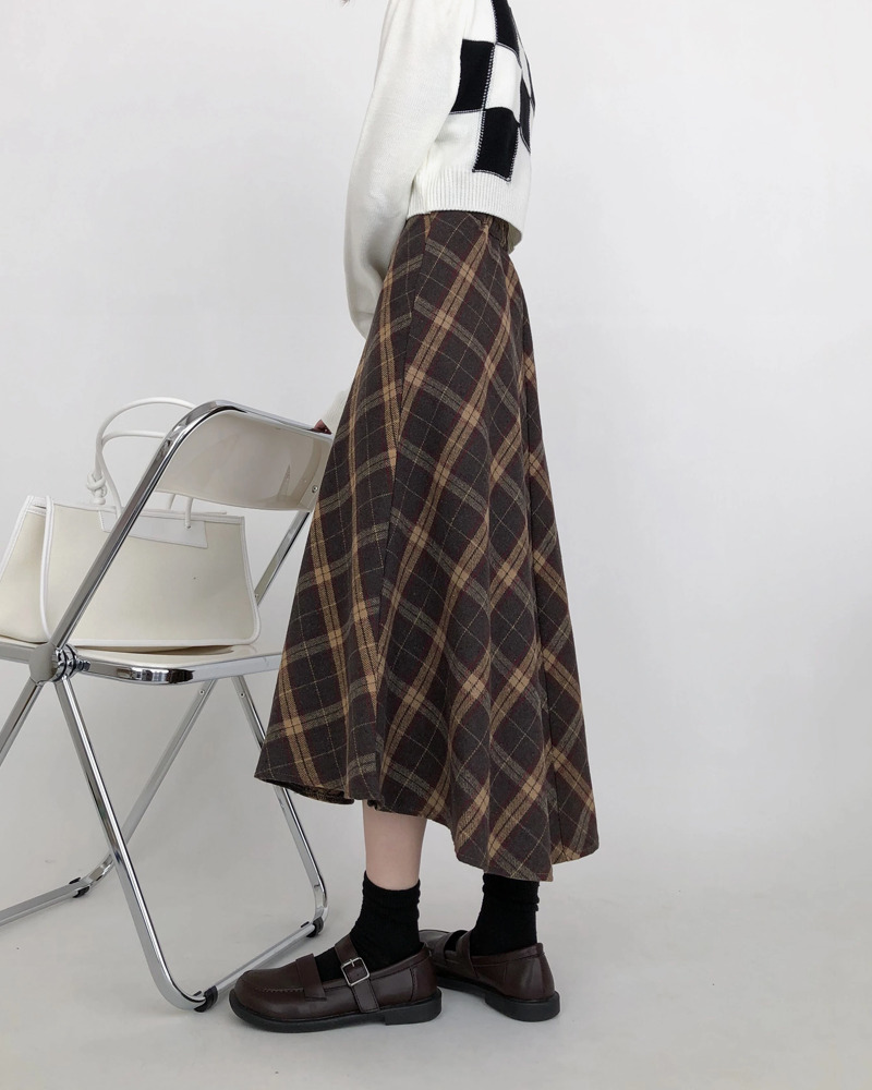 Y2K Grunge Plaid Midi Skirt - Retro 90s Summer Outfit, Pastel Goth, Y2K Fashion Essentials
