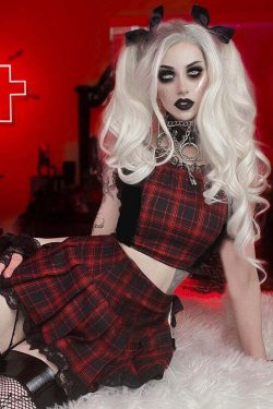 Y2K Grunge Plaid Skirt - 90s Goth Punk Summer Outfit, Retro Y2K Fashion for Women