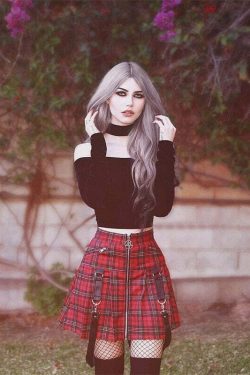 Y2K Grunge Plaid Skirt - Retro 90s Summer Outfit, Egirl Punk Rock, Pastel Goth Fashion
