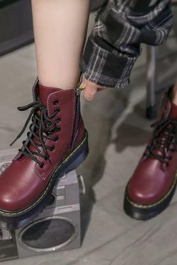 Y2K Grunge Platform Boots - 90s Fashion, Retro Style, Gothic Y2K, Y2K Party Outfits