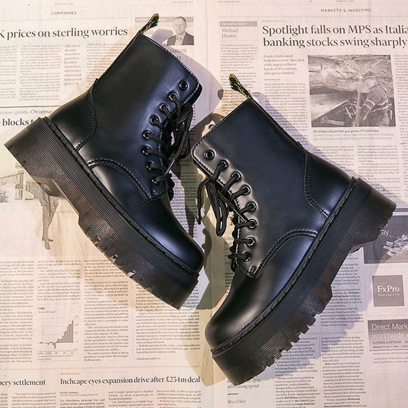 Y2K Grunge Platform Boots - 90s Fashion, Retro Style, Gothic Y2K, Y2K Party Outfits