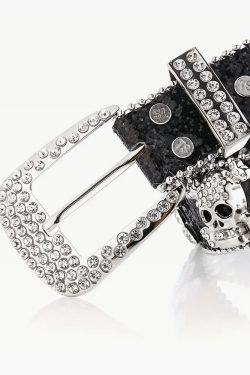 Y2K Grunge Rhinestone Skull Belt - Perfect for 90s Outfits, Y2K Summer, and Retro Party Looks