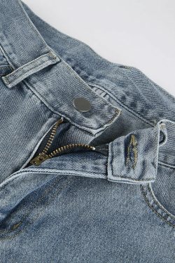 Y2K Grunge Ripped Baggy Jeans - 90s Fashion, Y2K Summer Outfits, Retro Style, Y2K Club