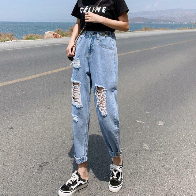 Y2K Grunge Ripped Distressed Mom Jeans - 90s Retro Summer Outfit Essentials