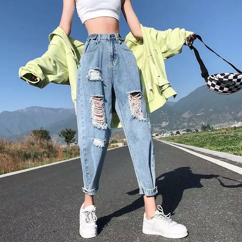 Y2K Grunge Ripped Distressed Mom Jeans - 90s Retro Summer Outfit Essentials