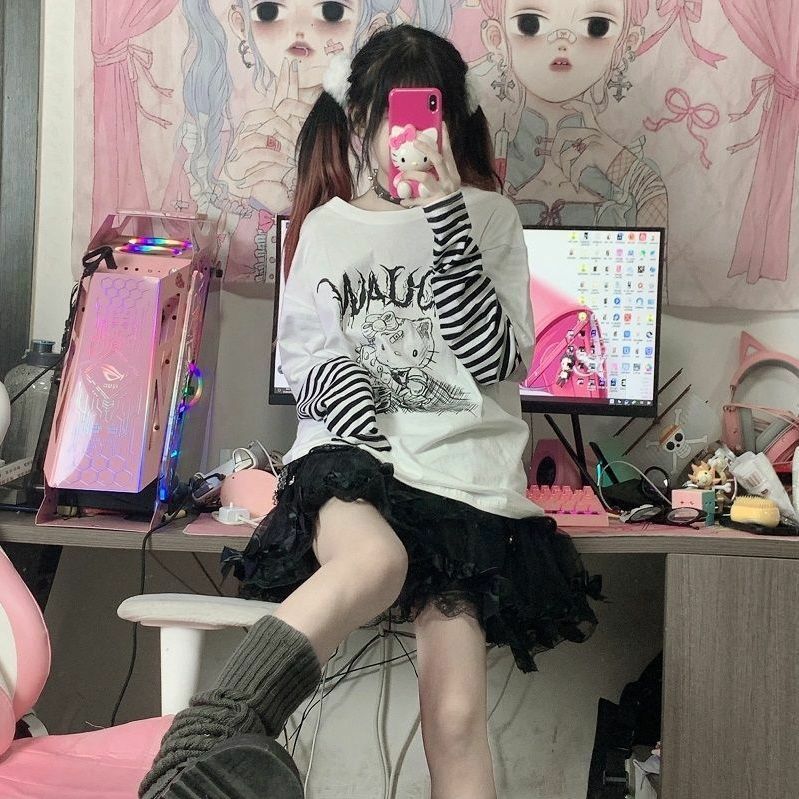 Y2K Grunge Sanriocore Goth Hello Kitty Long Sleeve Tee - Retro 90s Fashion for Women