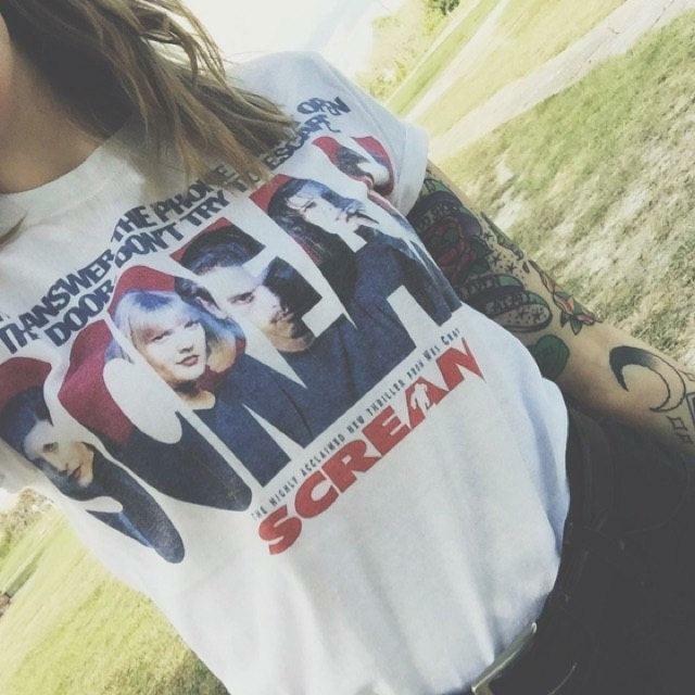 Y2K Grunge Scream Don't Answer The Phone T-Shirt - Retro 90s Fashion, Gothic Y2K Style