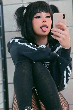 Y2K Grunge Skeleton Cropped Hoodie - 90s Retro Goth Summer Outfit for Women