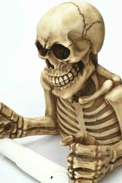 Y2K Grunge Skeleton Toilet Paper Holder - Retro 90s Goth Home Decor for Y2K Fashion Enthusiasts