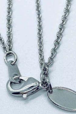 Y2K Grunge Skull & Crossbones Pendant Necklace - Retro 90s Goth Fashion Accessory
