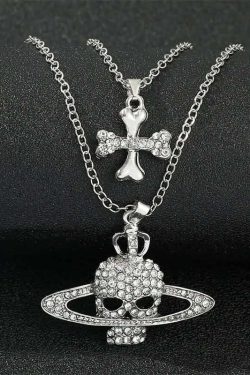 Y2K Grunge Skull & Crossbones Pendant Necklace - Retro 90s Goth Fashion Accessory