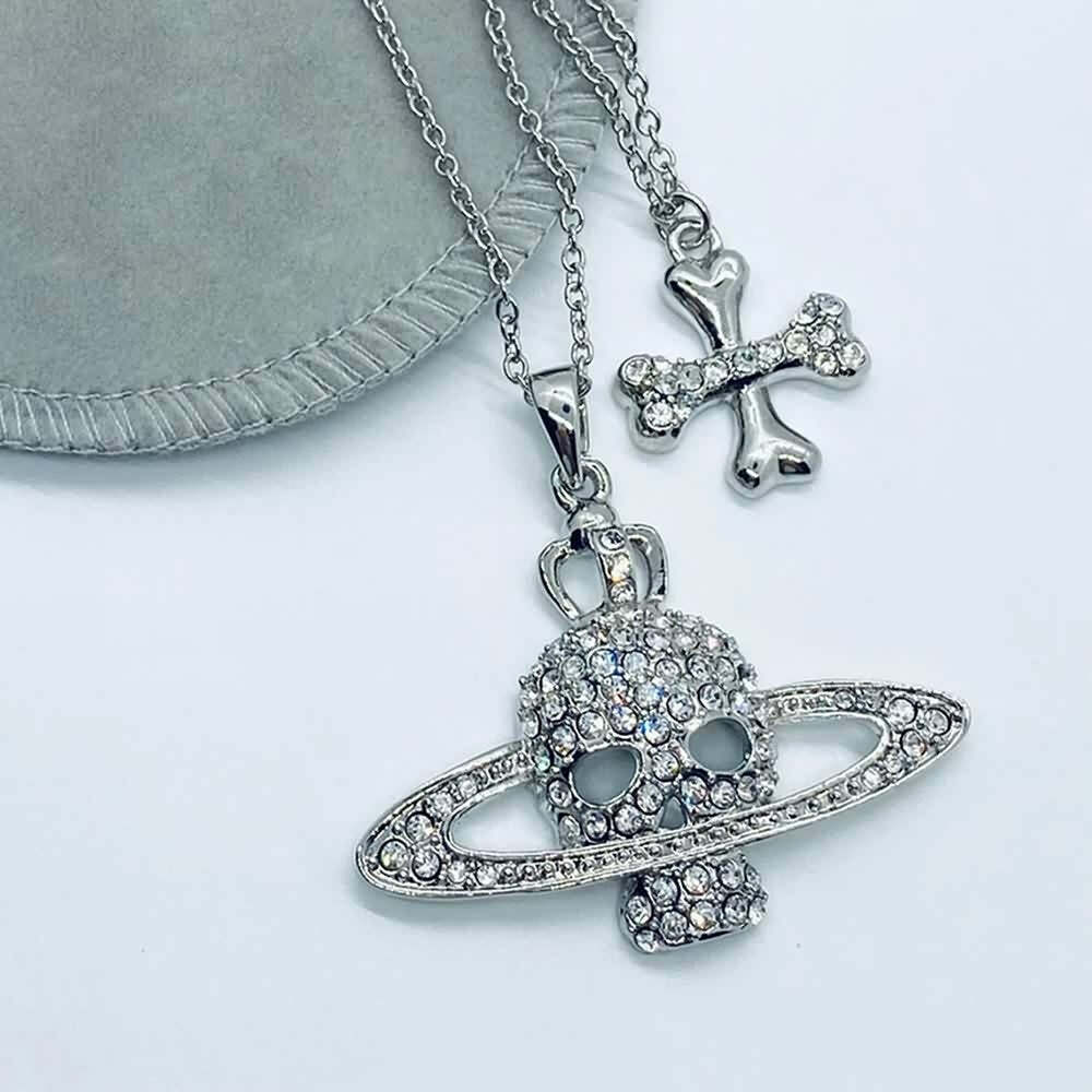 Y2K Grunge Skull & Crossbones Pendant Necklace - Retro 90s Goth Fashion Accessory
