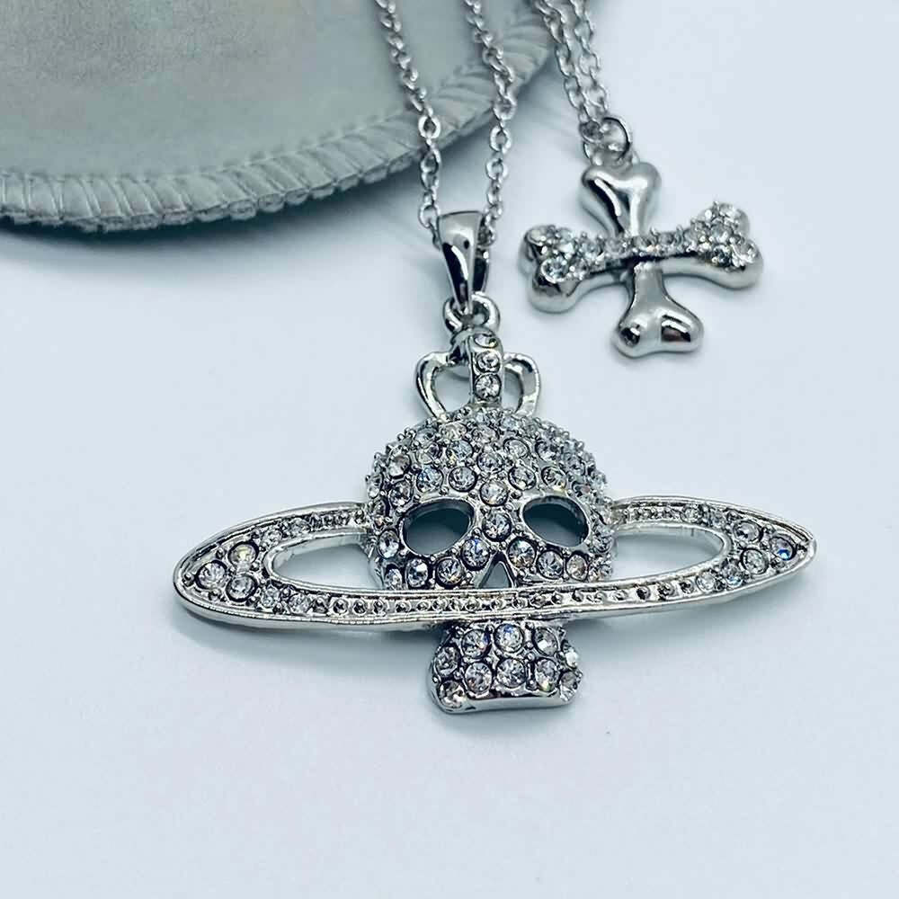 Y2K Grunge Skull & Crossbones Pendant Necklace - Retro 90s Goth Fashion Accessory