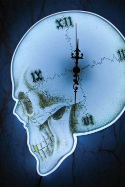 Y2K Grunge Skull Roman Numeral Wall Clock - Retro 90s Goth Decor for Y2K Fashion Enthusiasts