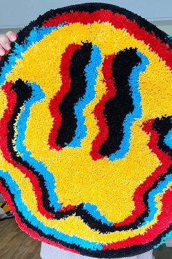 Y2K Grunge Smiley Face Rug - Retro 90s Summer Decor, Pastel Goth, Y2K Party Vibes