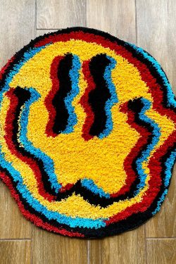 Y2K Grunge Smiley Face Rug - Retro 90s Summer Decor, Pastel Goth, Y2K Party Vibes