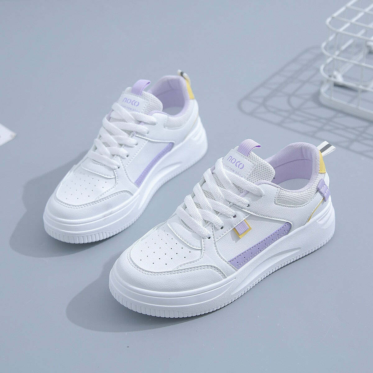 Y2K Grunge Soft Girl Kawaii Aesthetic Sneakers - 90s Retro Summer Outfits & Pastel Goth Style