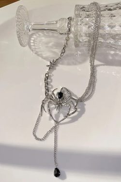 Y2K Grunge Spider Necklace - Retro 90s Fashion, Gothic Y2K, Pastel Goth, Y2K Party Outfit