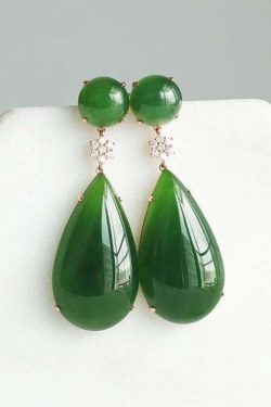Y2K Grunge Spinach Green Jade Zircon Water Drop Earrings - Retro 90s Fashion Statement Jewelry