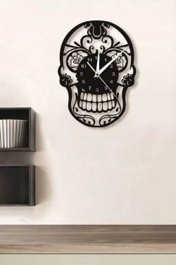 Y2K Grunge Sugar Skull Wall Clock Decor - Retro 90s Goth Pastel Goth Y2K Home Style