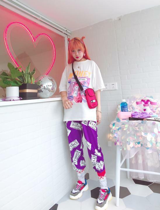 Y2K Grunge Summer Outfit - Get Money Shirt, 90s Retro Style, Perfect for Y2K Party & Club