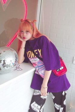Y2K Grunge Summer Outfit - Get Money Shirt, 90s Retro Style, Perfect for Y2K Party & Club