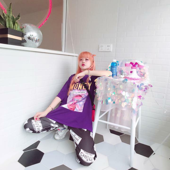 Y2K Grunge Summer Outfit - Get Money Shirt, 90s Retro Style, Perfect for Y2K Party & Club