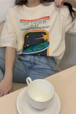 Y2K Grunge Summer Outfit: Retro 90s Fashion, Baby Tees, Y2K Skirts, and Gothic Y2K Styles
