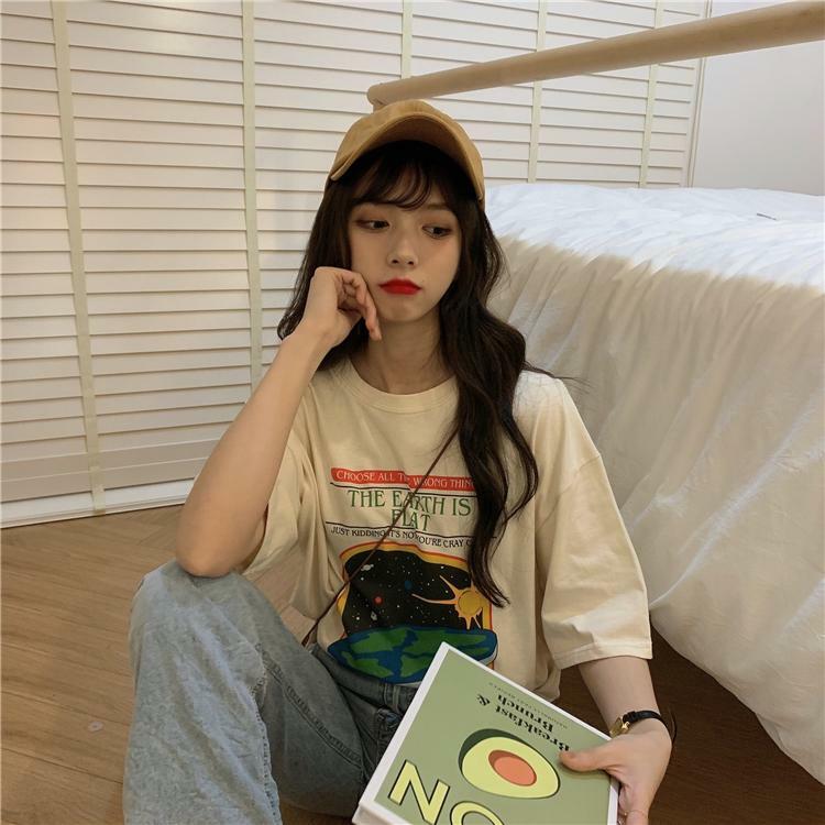 Y2K Grunge Summer Outfit: Retro 90s Fashion, Baby Tees, Y2K Skirts, and Gothic Y2K Styles