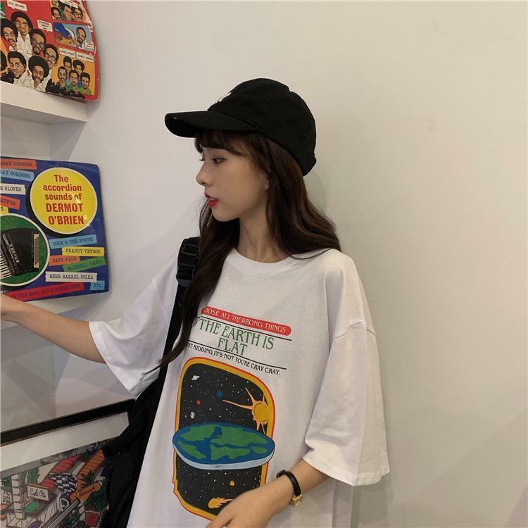 Y2K Grunge Summer Outfit: Retro 90s Fashion, Baby Tees, Y2K Skirts, and Gothic Y2K Styles