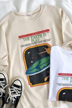Y2K Grunge Summer Outfit: Retro 90s Fashion, Baby Tees, Y2K Skirts, and Gothic Y2K Styles