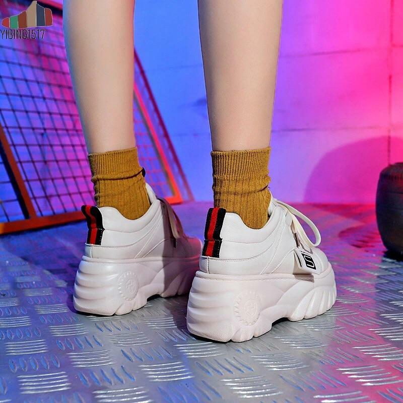 Y2K Grunge Summer Outfits: Chunky Platform Trainers, 90s Fashion, Retro Style, Y2K Club Fits
